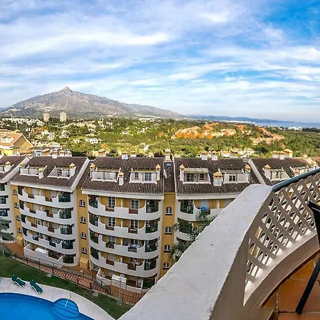 Sag - Elegant 2 Bedroom With Terrace Marbella
