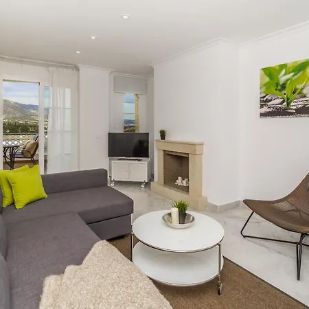 Sag - Elegant 2 Bedroom With Terrace * Marbella